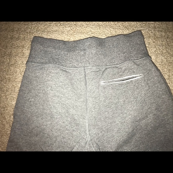 LULULEMON ZIPPER UP THE SIDE SWEATS - Picture 2 of 3